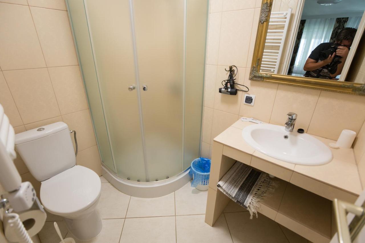 Panzio Status Apartment Hajduszoboszlo Exterior photo
