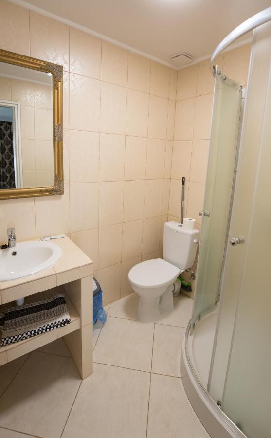Panzio Status Apartment Hajduszoboszlo Exterior photo